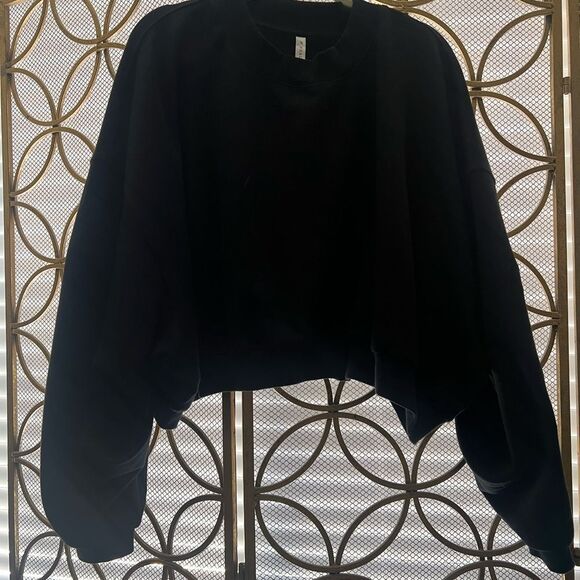 NWOT Fabletics Cropped Sweatshirt 2X - Picture 5 of 7